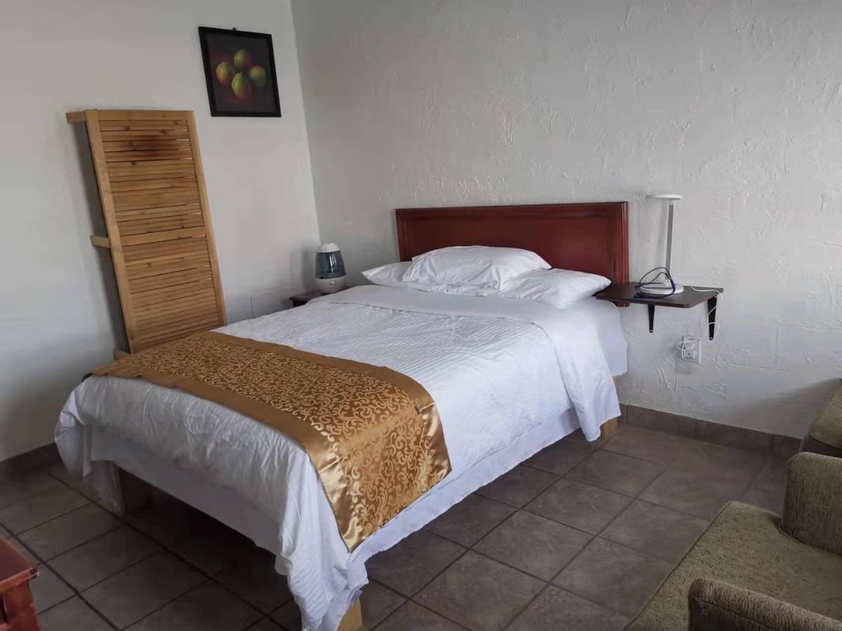 Dundurn Motel Eksteriør bilde