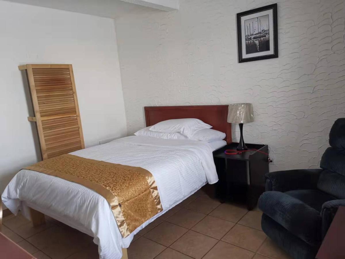 Dundurn Motel Eksteriør bilde