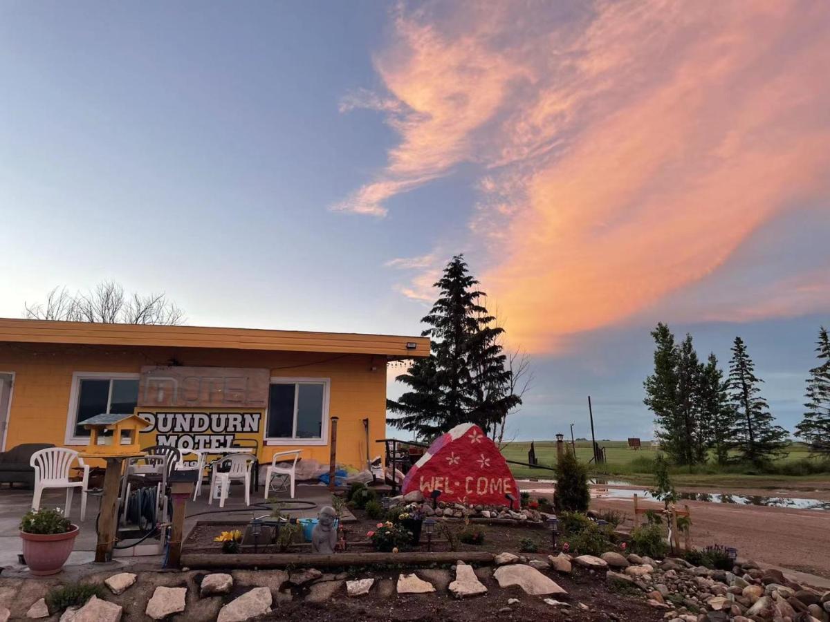 Dundurn Motel Eksteriør bilde